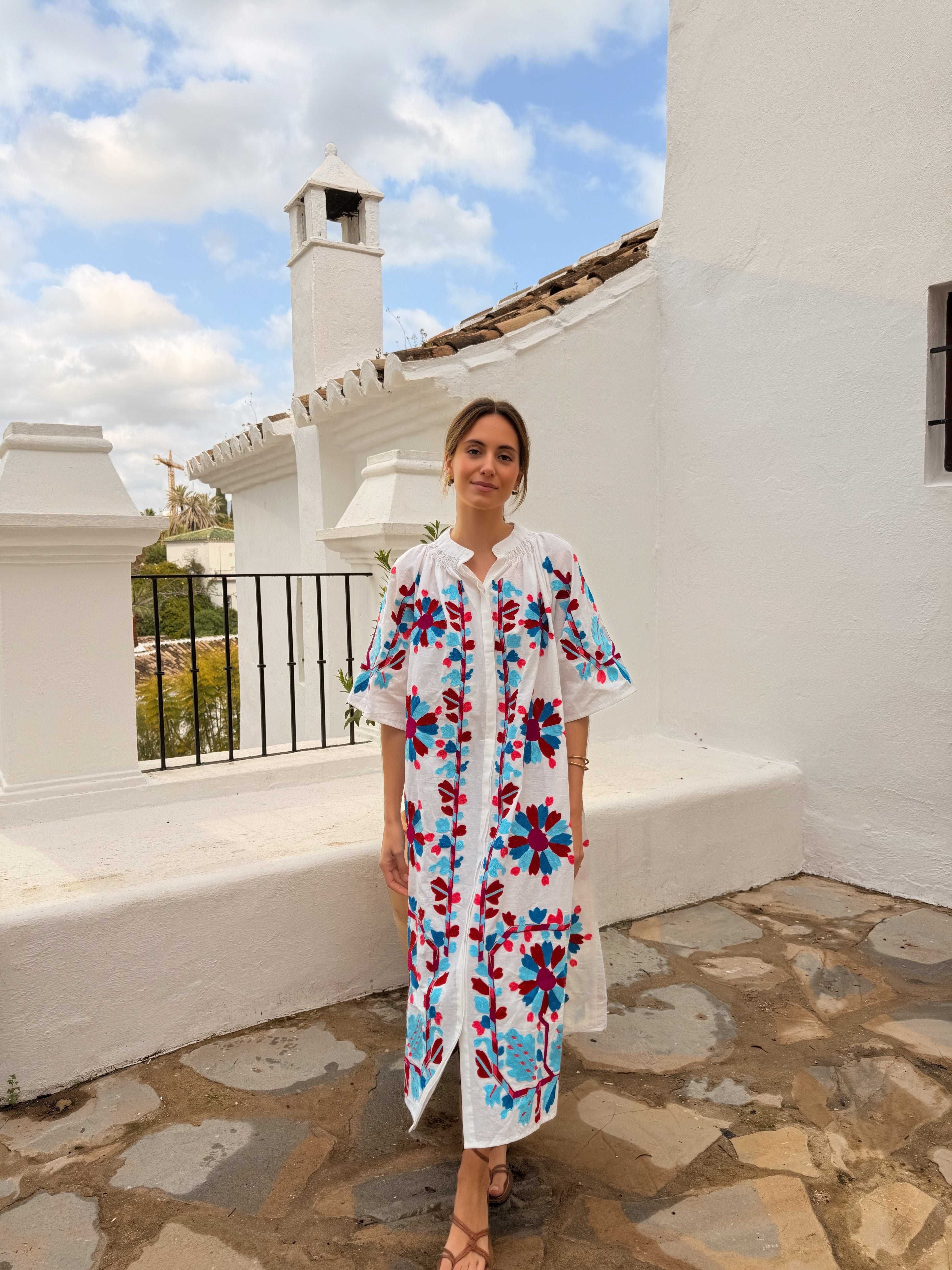 VESTIDO VERGEN BLANCO