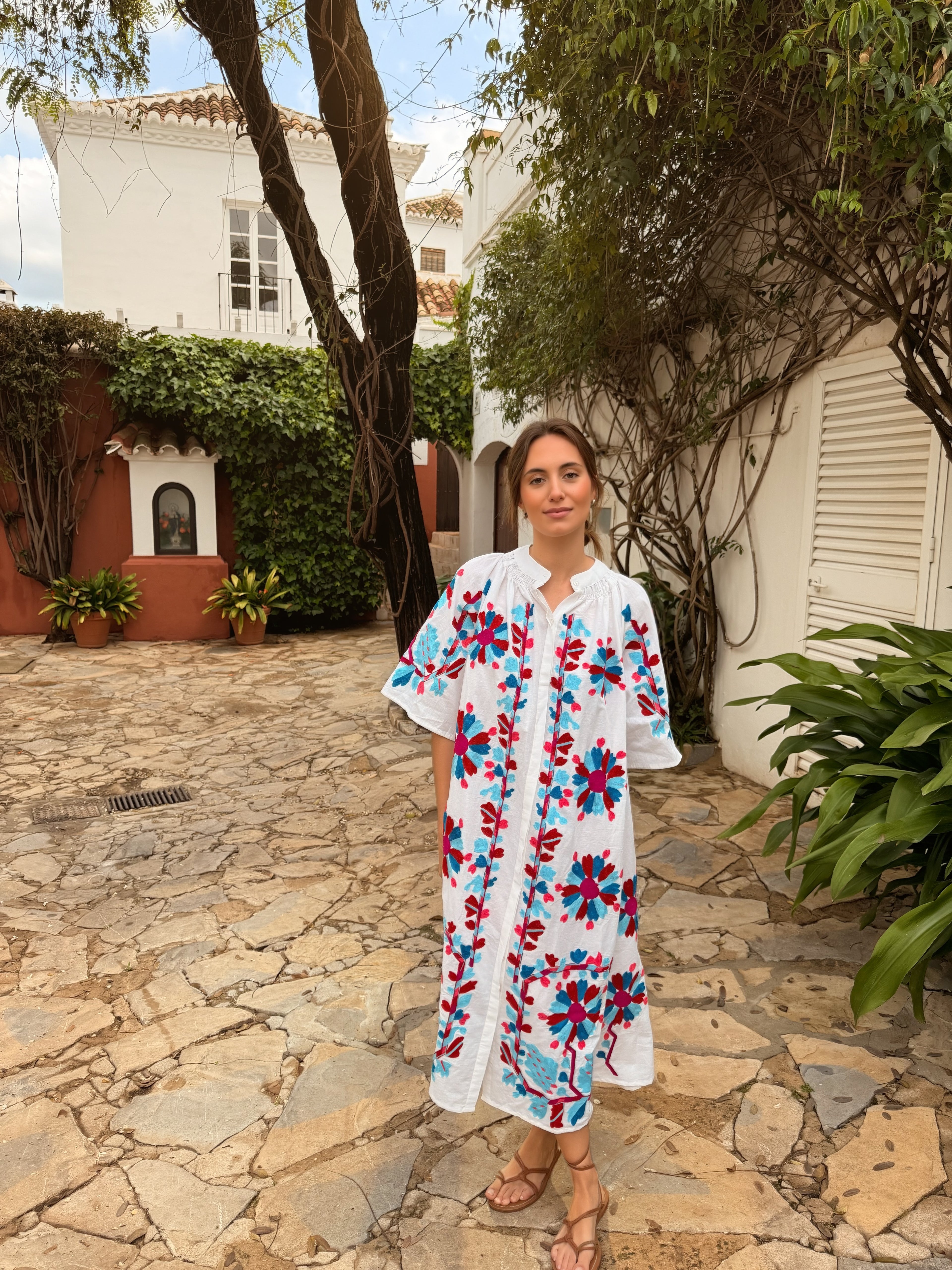VESTIDO VERGEN BLANCO