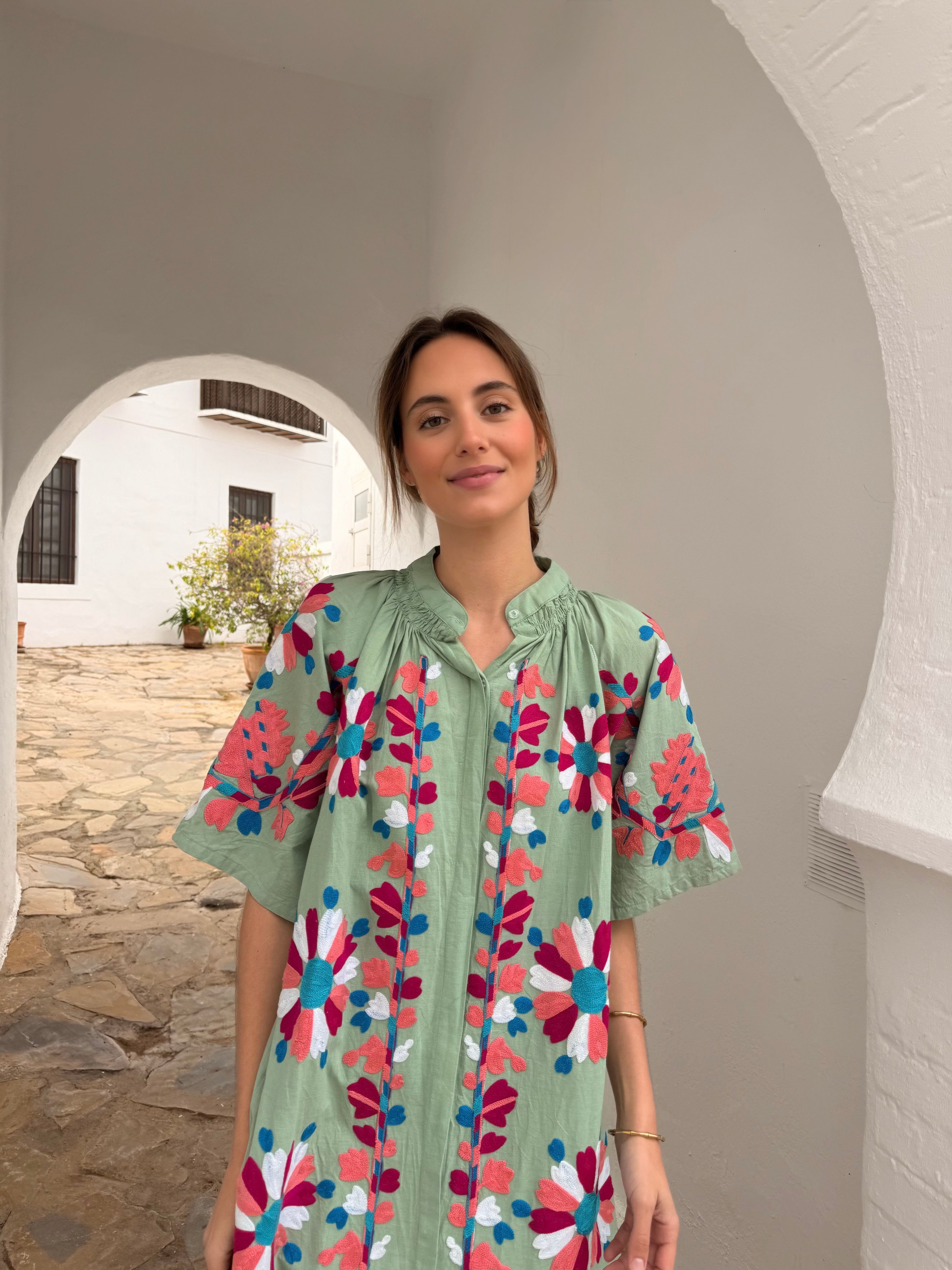 VESTIDO VERGEN VERDE