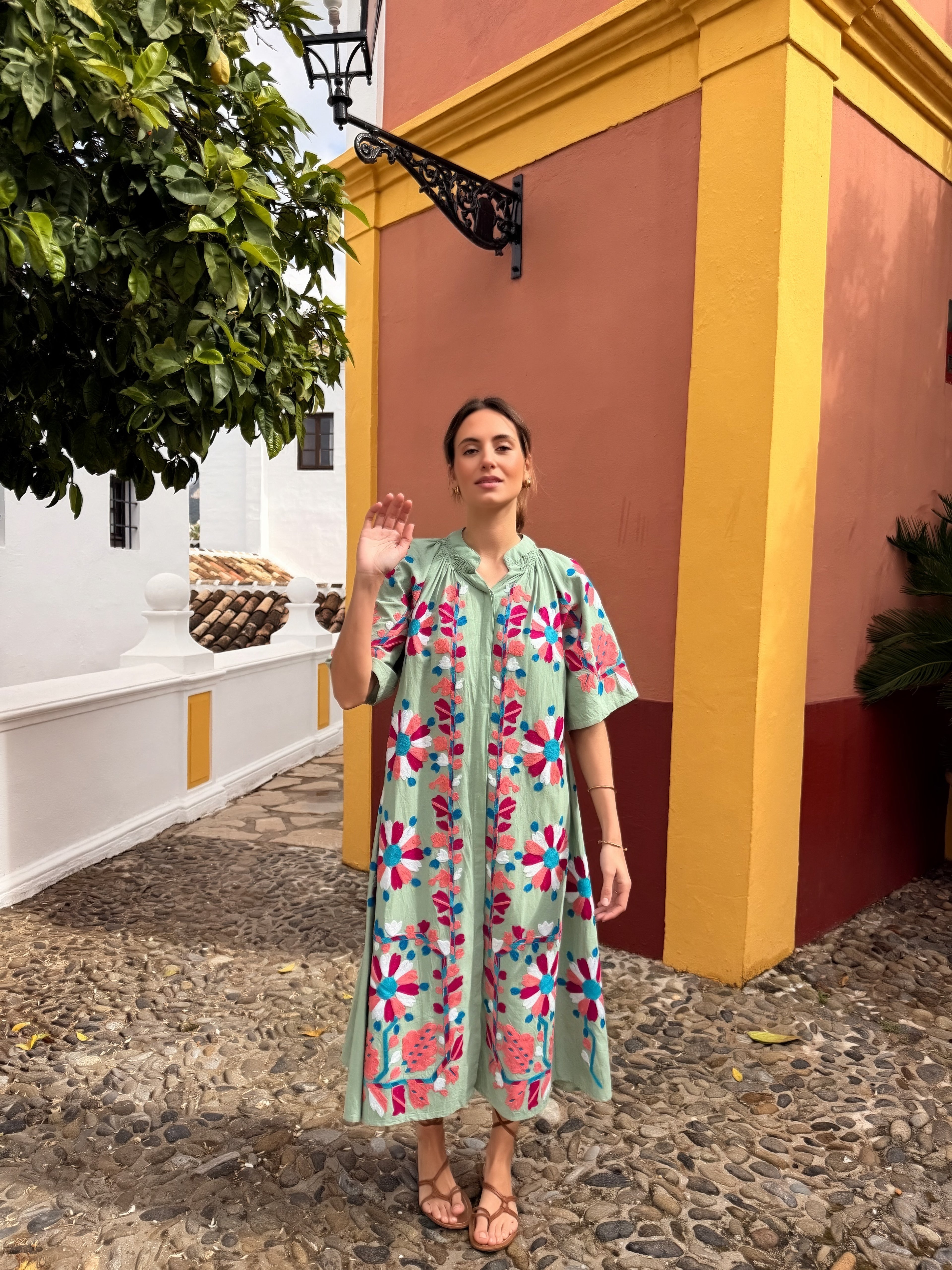 VESTIDO VERGEN VERDE