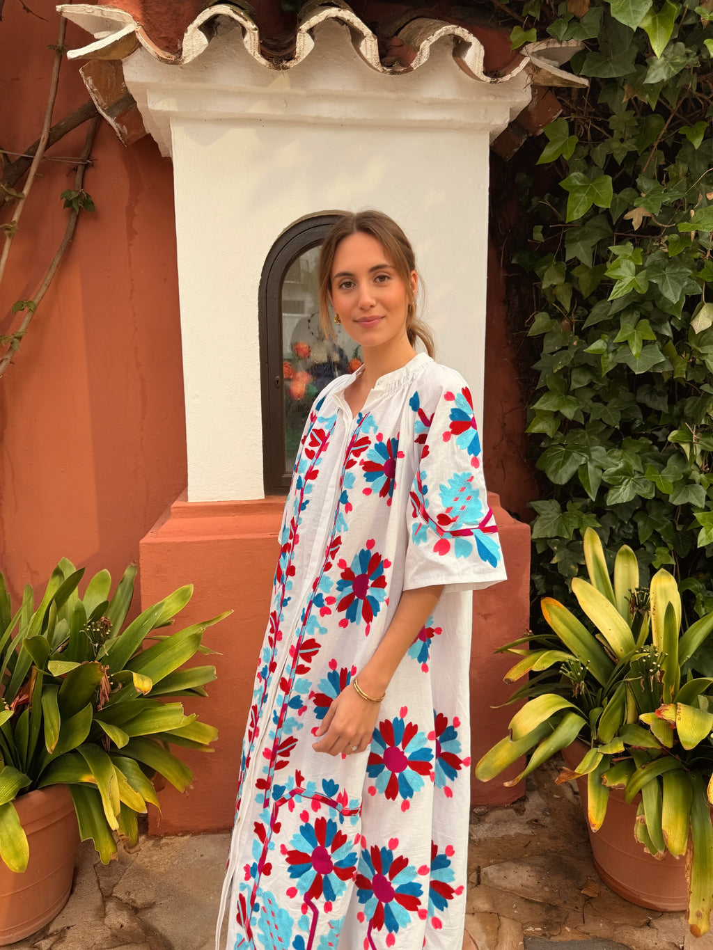 VESTIDO VERGEN BLANCO